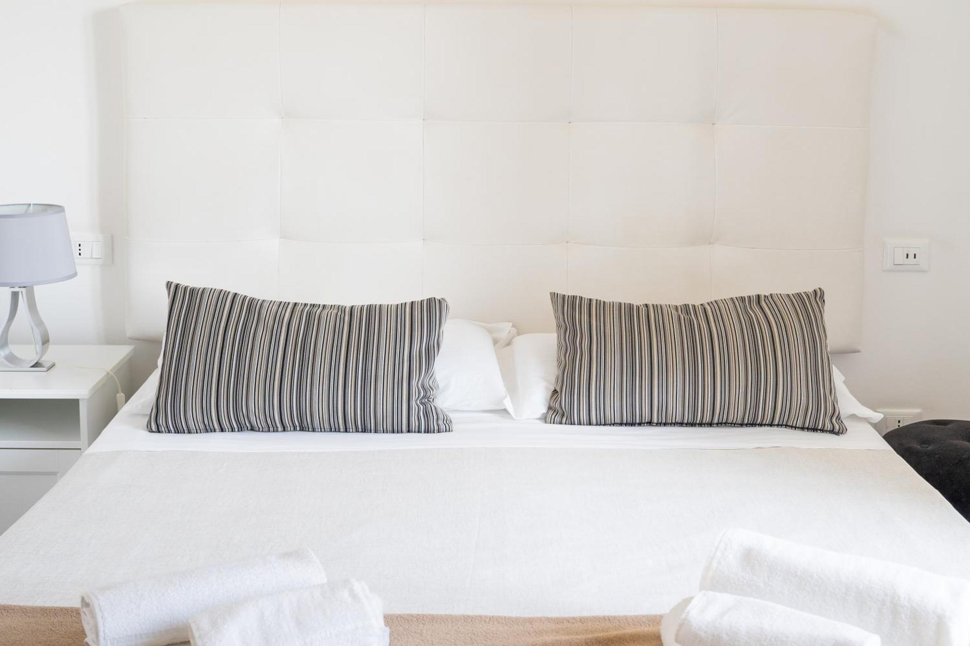 Villa Angela Suite Taranto Ngoại thất bức ảnh